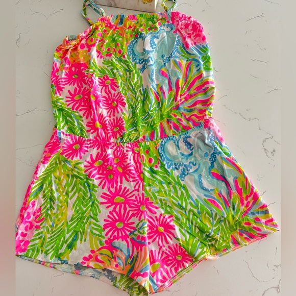 Lilly Pulitzer girl Romper size L - Picture 1 of 3
